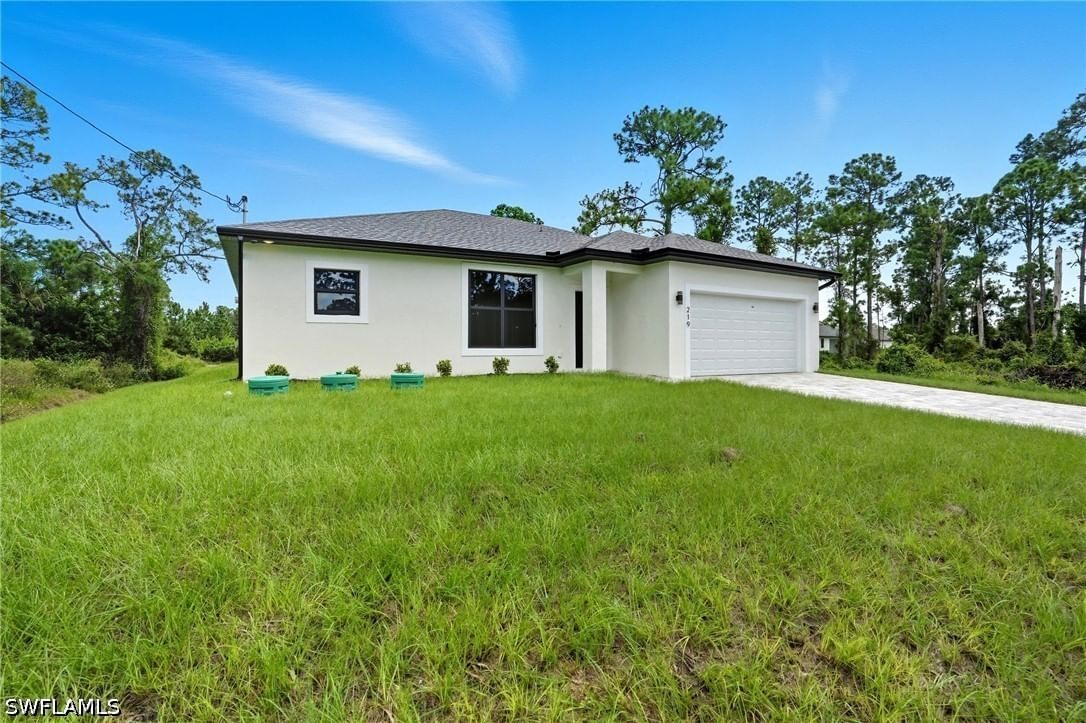 219 Ogden Avenue S, Lehigh Acres, FL 33974 photo 2