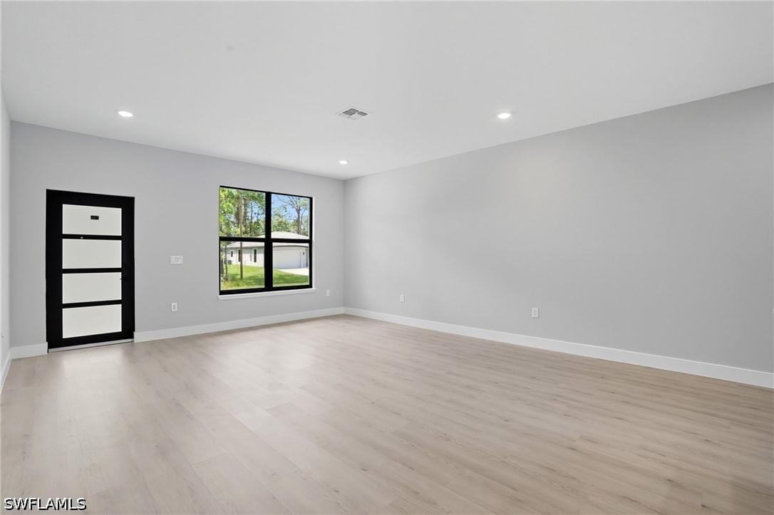 219 Ogden Avenue S, Lehigh Acres, FL 33974 photo 4