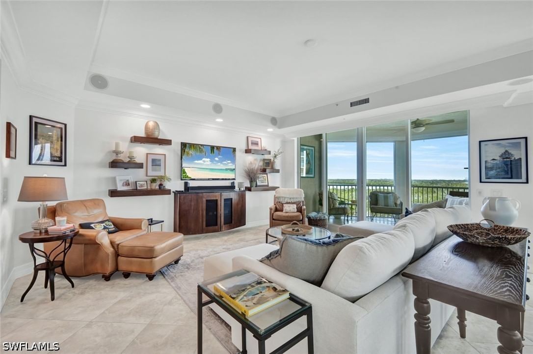 295 Grande Way #306, Naples, FL 34110 photo 3