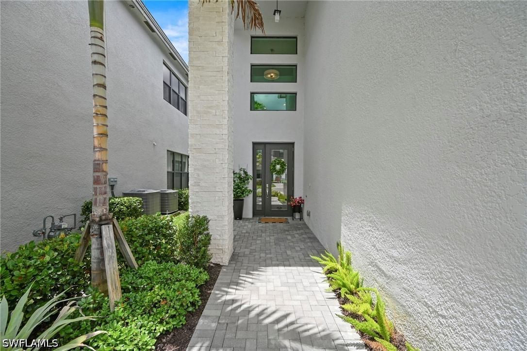 20281 Fair Oak Lane, Estero, FL 33928 photo 5