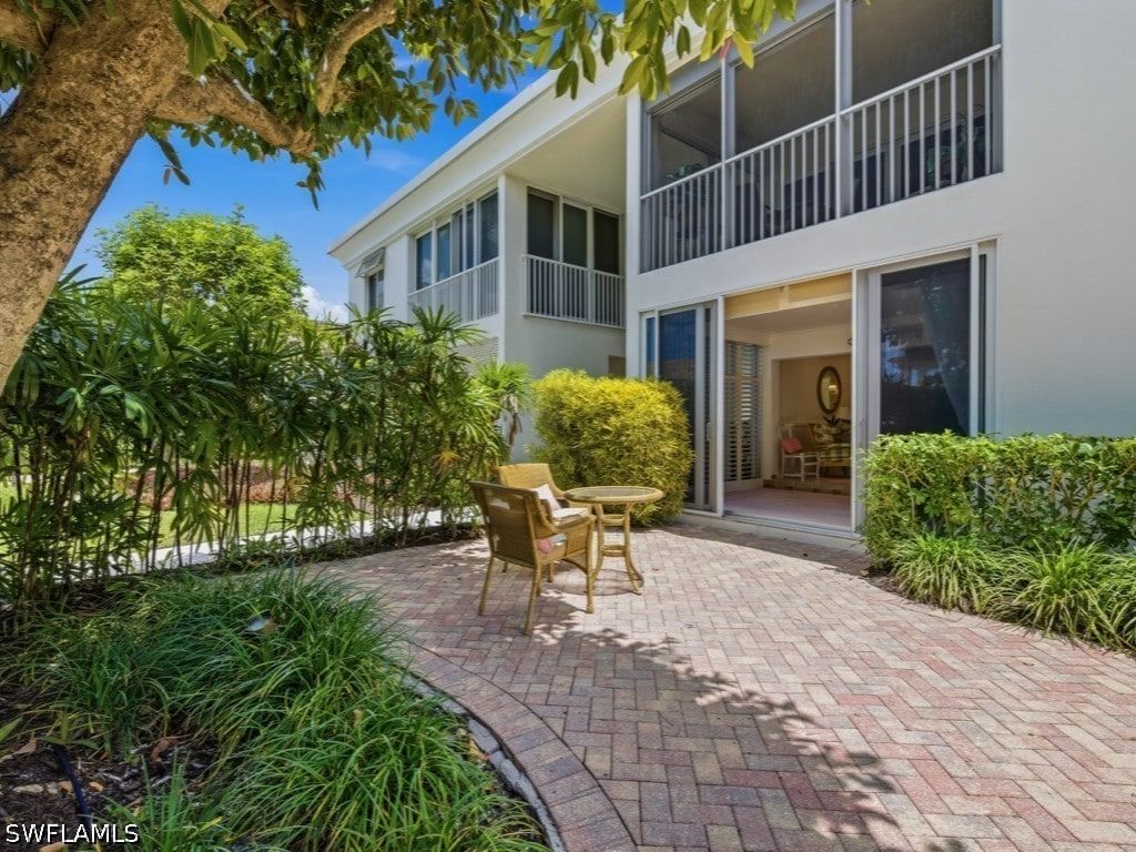 211 3rd Avenue S #211, Naples, FL 34102 photo 5