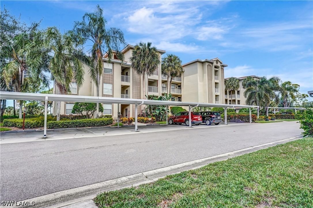 9350 Highland Woods Boulevard #4401, Bonita Springs, FL 34135 photo 2