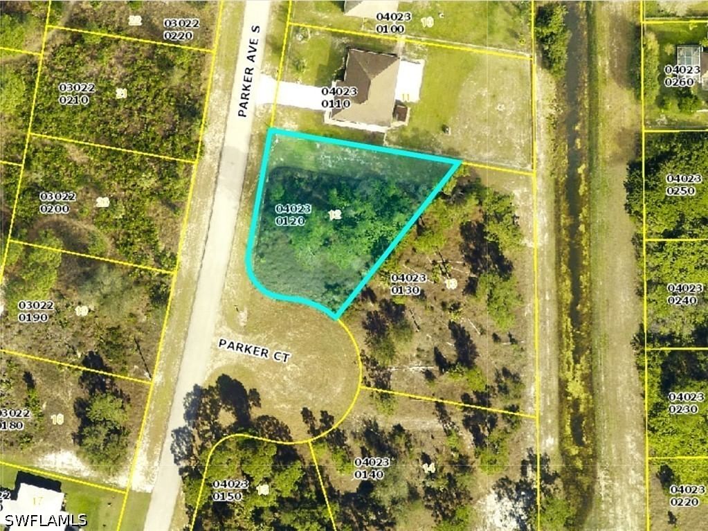 1033 Parker Court, Lehigh Acres, FL 33974 photo 2