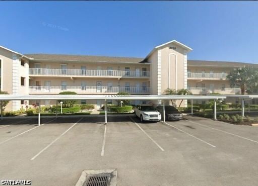 3250 Cypress Glen Way #424, Naples, FL 34109 photo 2