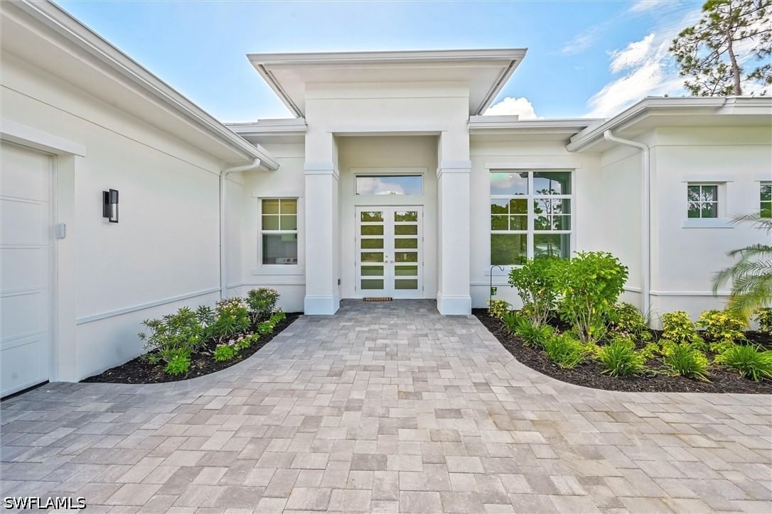 24265 Cock Robin Lane, Bonita Springs, FL 34135 photo 3
