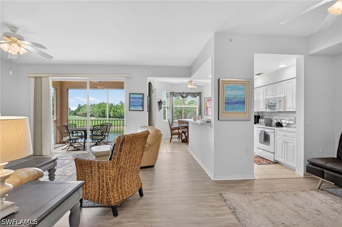 3830 Sawgrass Way #2922, Naples, FL 34112 photo 2