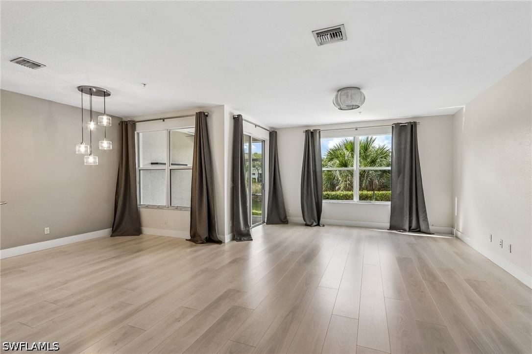 1410 Mariposa Circle #102, Naples, FL 34105 photo 3