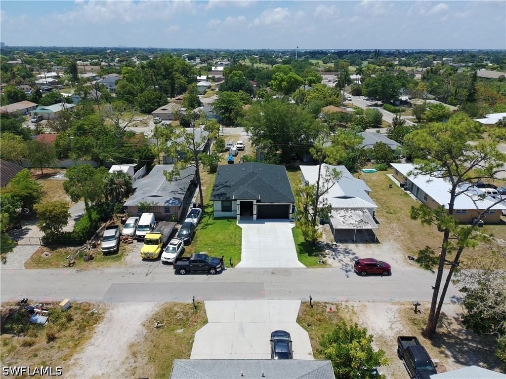 5426 9th Avenue, Fort Myers, FL 33907 photo 2