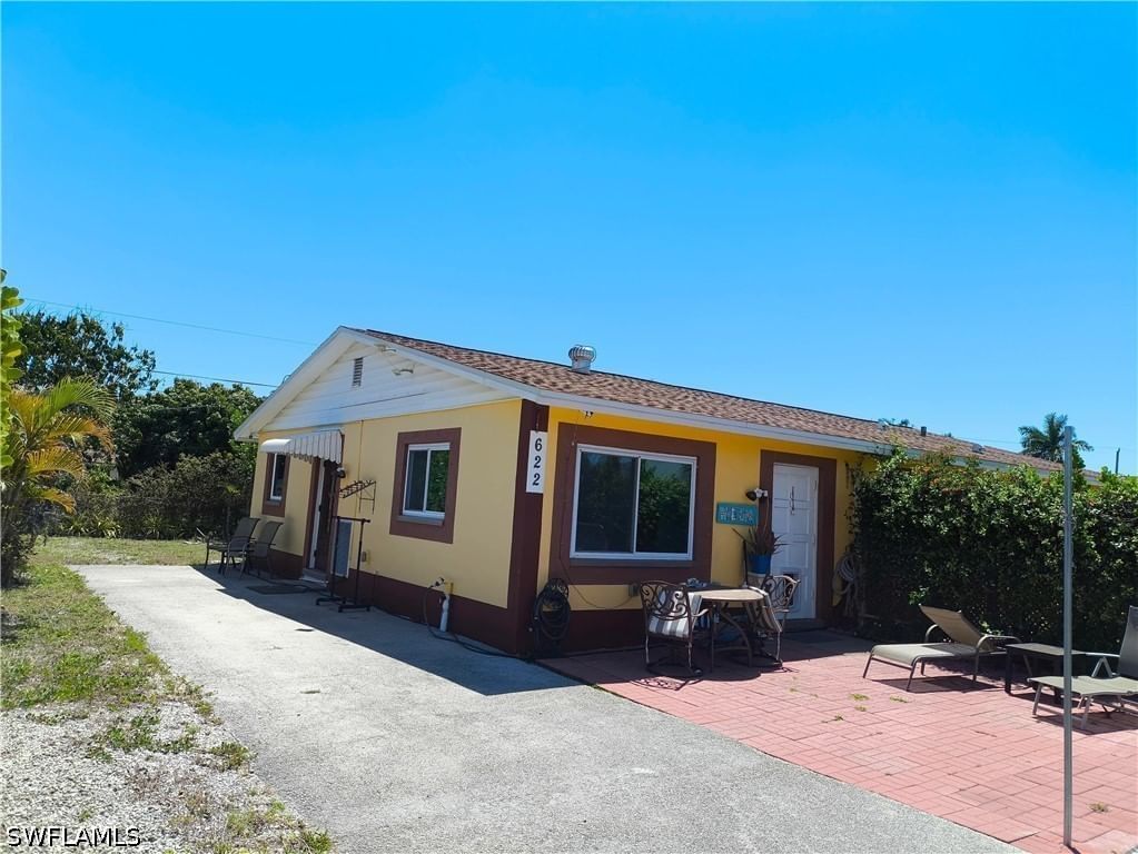 618 107th Avenue N, Naples, FL 34108 photo 3