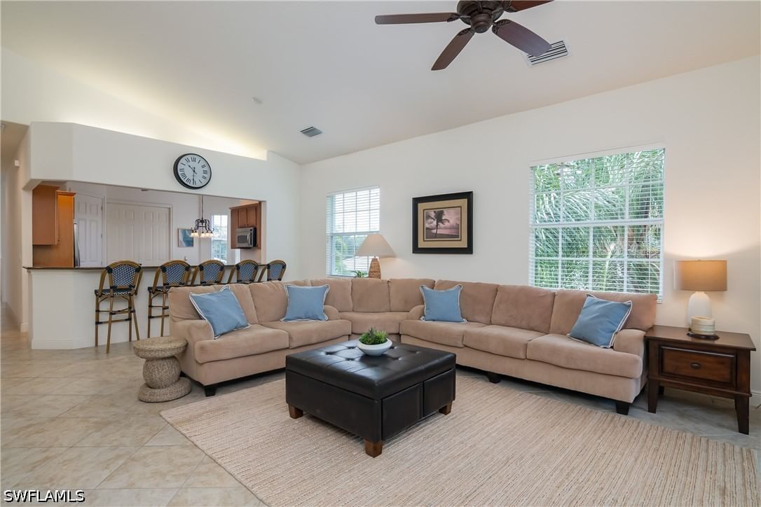 7845 Hawthorne Drive #903, Naples, FL 34113 photo 4