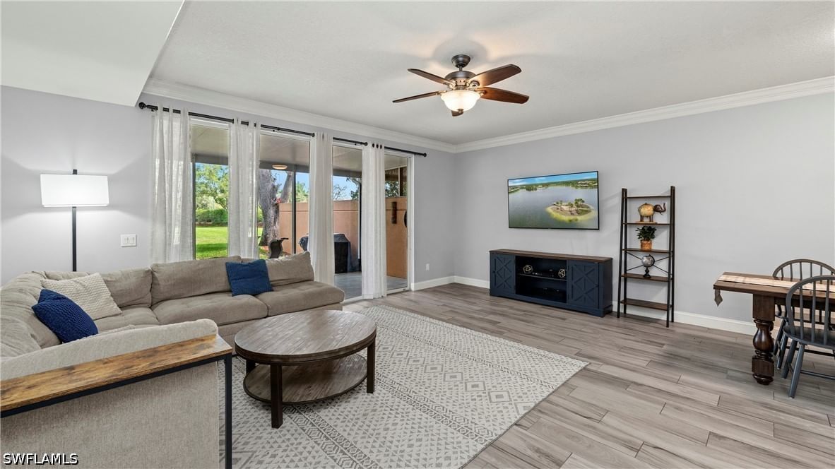 5766 Cove Circle #24, Naples, FL 34119 photo 4
