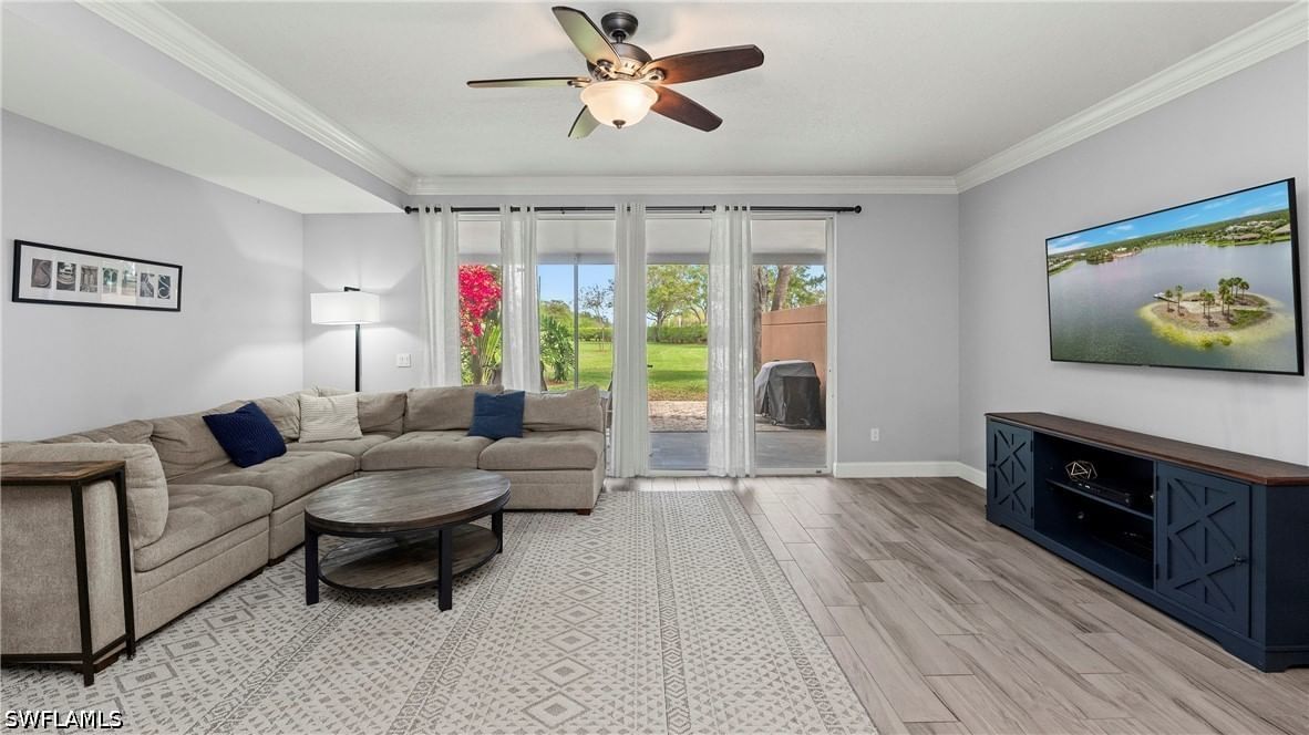 5766 Cove Circle #24, Naples, FL 34119 photo 5