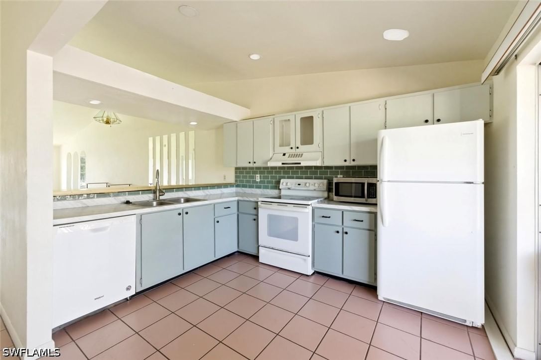3420 Frosty Way #4910, Naples, FL 34112 photo 3
