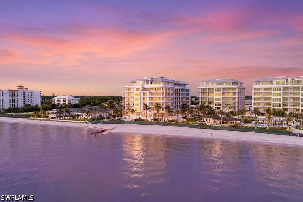 901 GULF SHORE Boulevard N #C-304, Naples, FL 34102 photo 2
