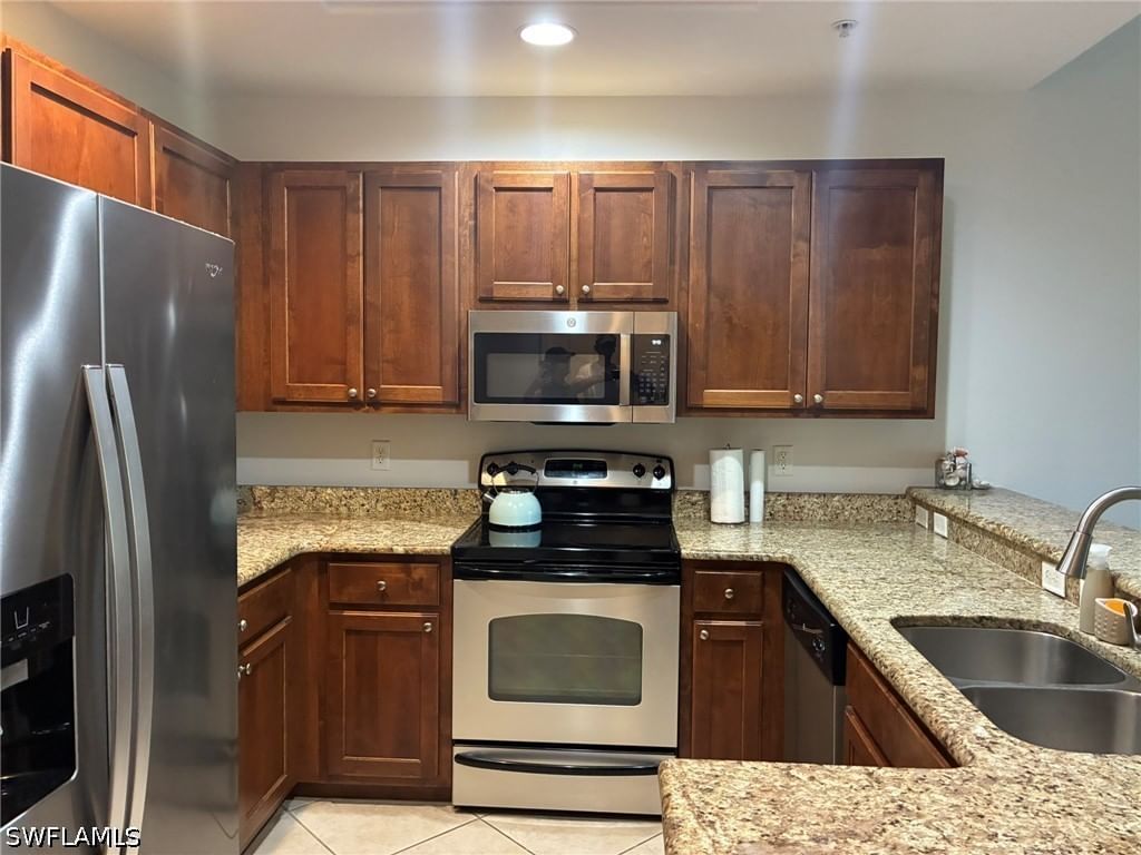 13651 Julias Way #1428, Fort Myers, FL 33919 photo 2
