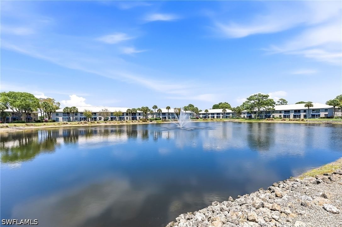 887 Gulf Pavilion Drive #203, Naples, FL 34108 photo 2