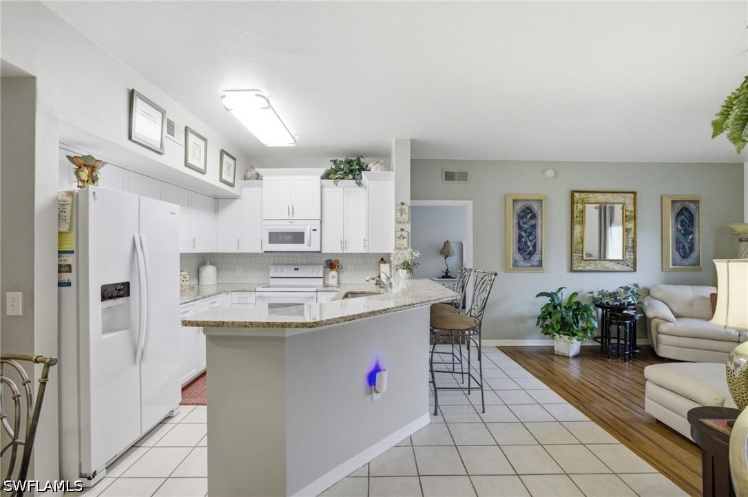 15605 Ocean Walk Circle #113, Fort Myers, FL 33908 photo 4
