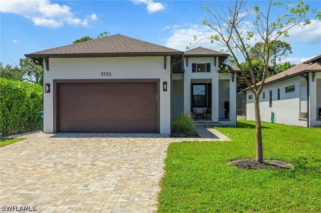 3552 Hibiscus Avenue, Naples, FL 34104 photo 2
