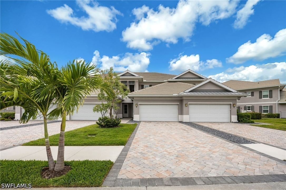 183 Indies Drive E #202, Naples, FL 34114 photo 2