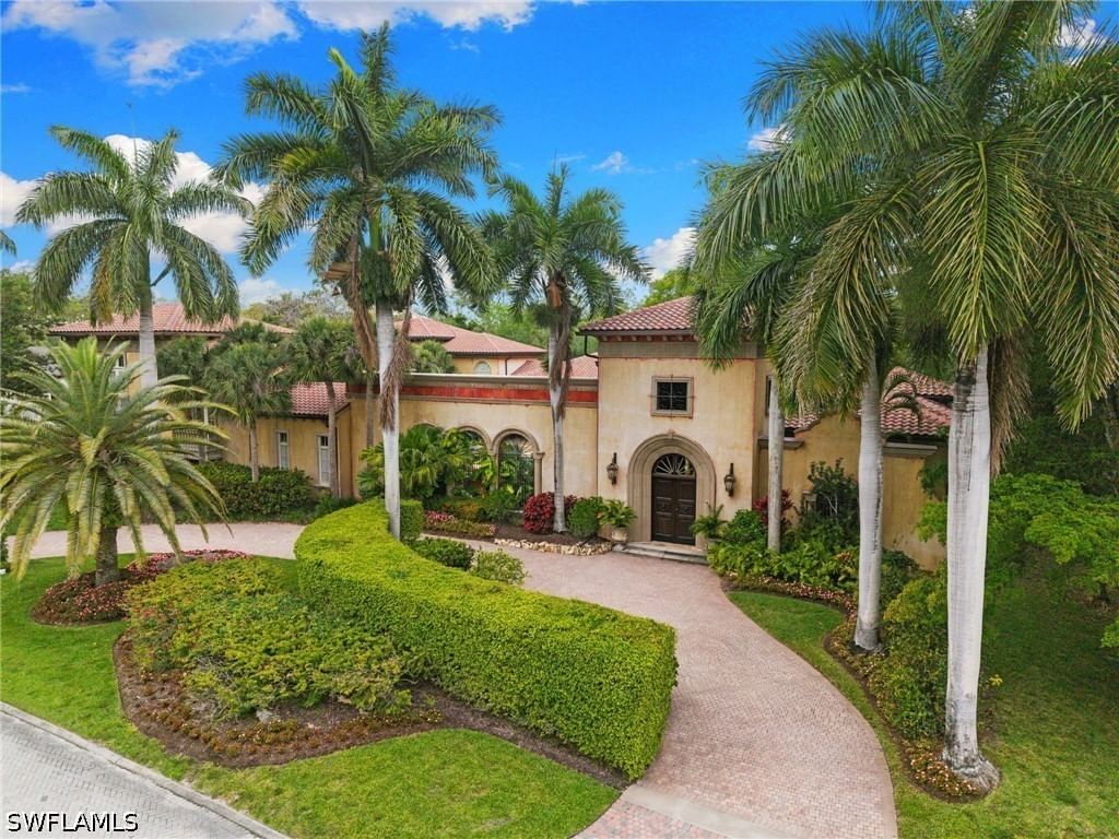 4213 Brynwood Drive, Naples, FL 34119 photo 4