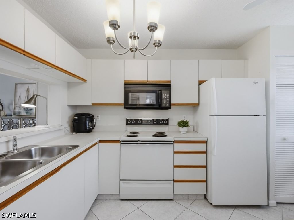 5970 Amherst Drive #C203, Naples, FL 34112 photo 4