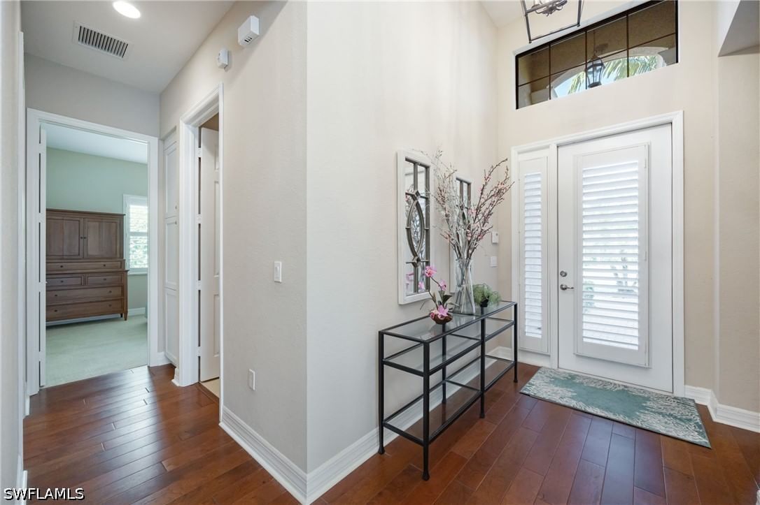 13736 Luna Drive, Naples, FL 34109 photo 2