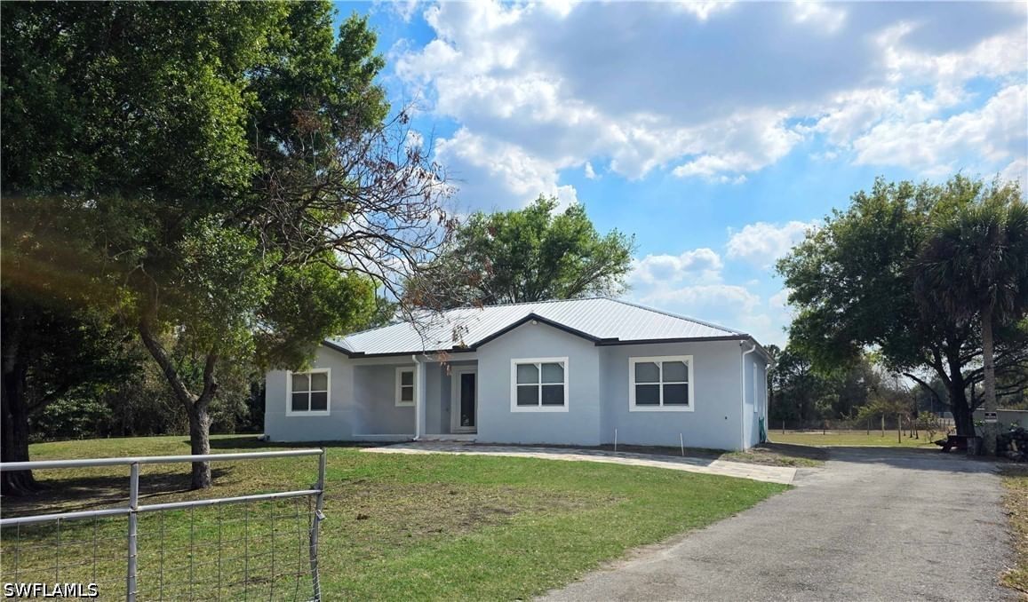 548 Bald Cypress Avenue, Clewiston, FL 33440 photo 4