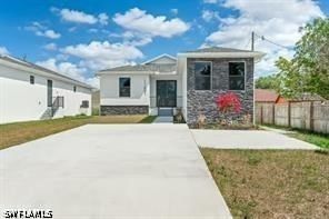 11681 Pawley Avenue, Bonita Springs, FL 34135 photo 2