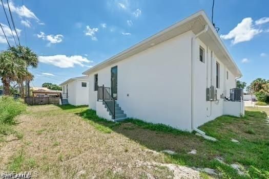 11681 Pawley Avenue, Bonita Springs, FL 34135 photo 4
