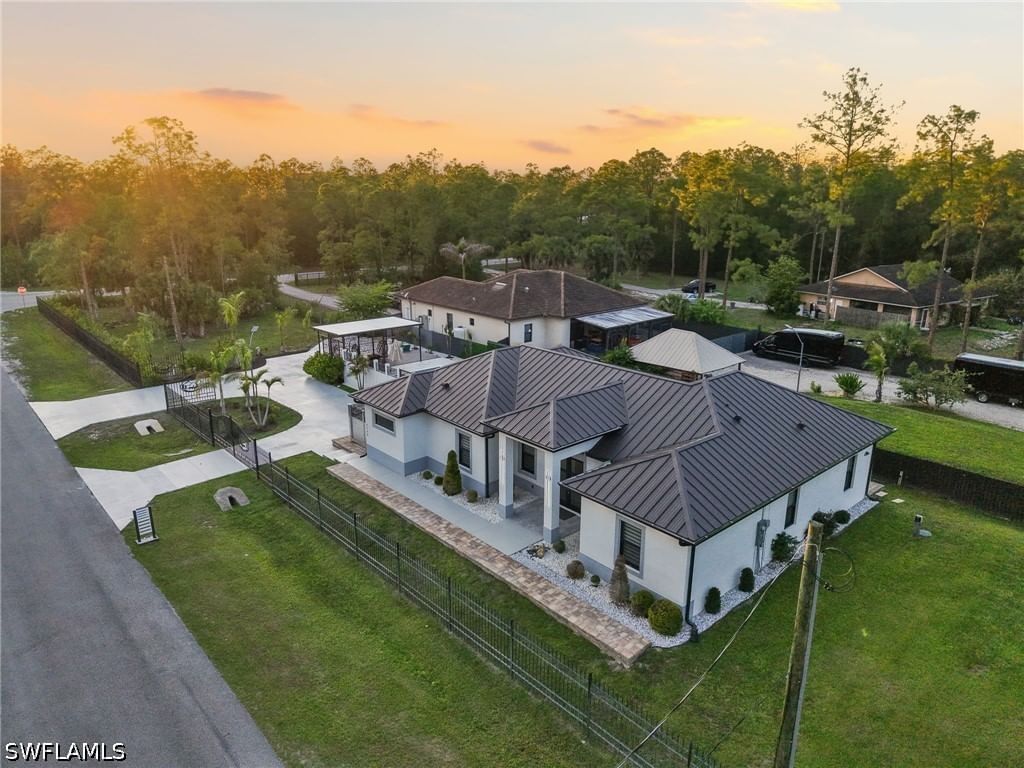 3159 6th Avenue SE, Naples, FL 34117 photo 5