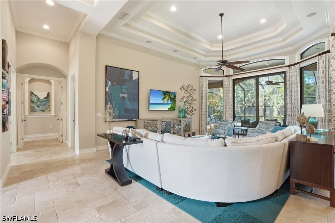 6453 Costa Circle, Naples, FL 34113 photo 5