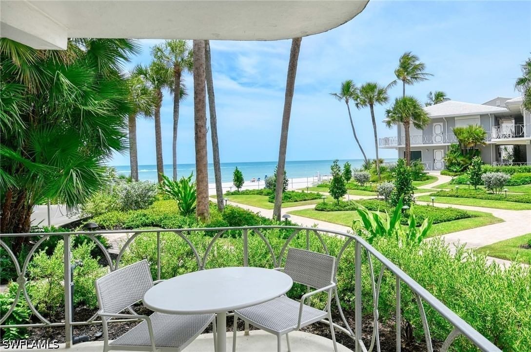 1851 Gulf Shore Boulevard N #4, Naples, FL 34102 photo 4