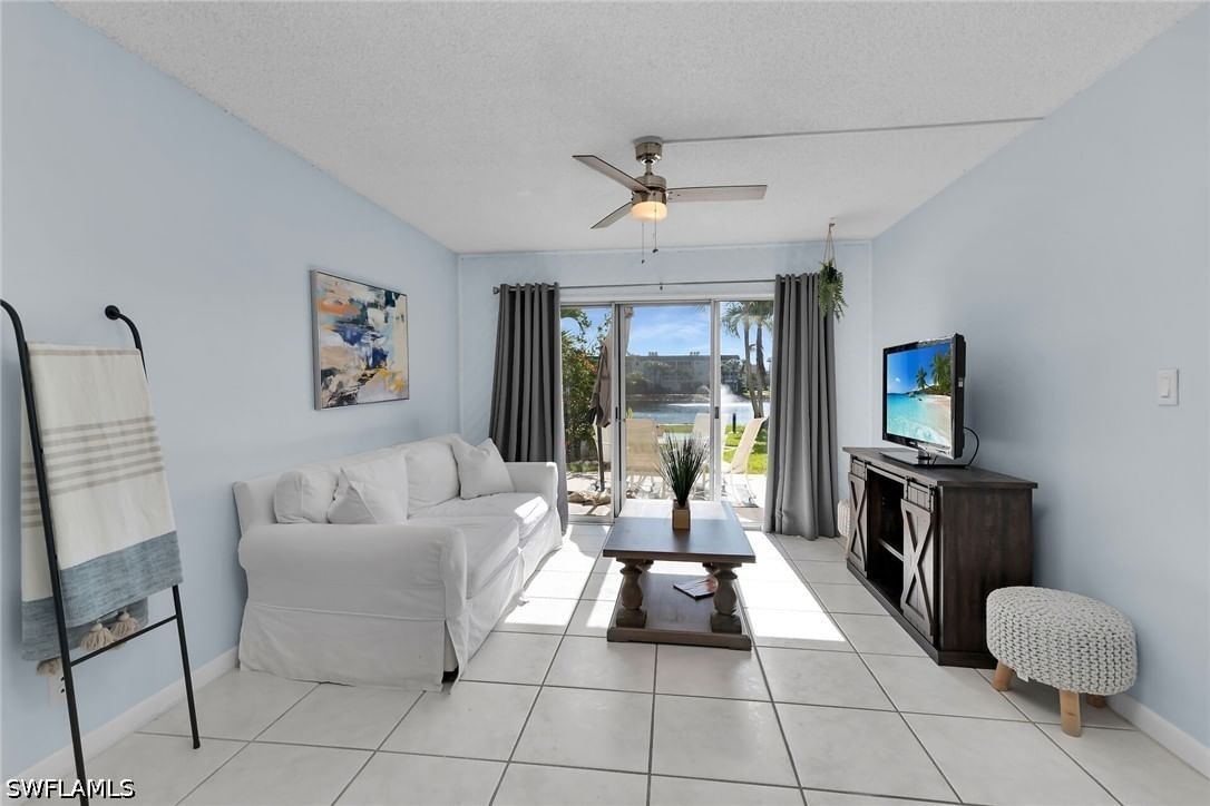 1000 Manatee Road #A105, Naples, FL 34114 photo 2