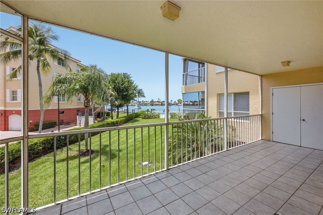 816 W Elkcam Circle #101, Marco Island, FL 34145 photo 2