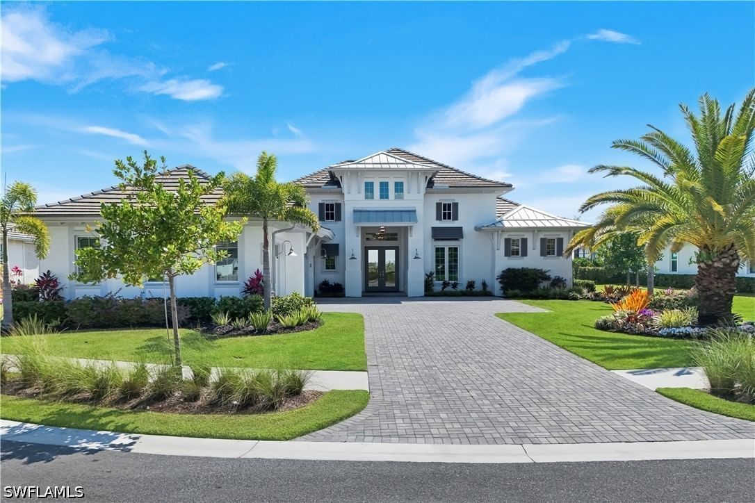 8931 Nevis Way, Naples, FL 34112 photo 2