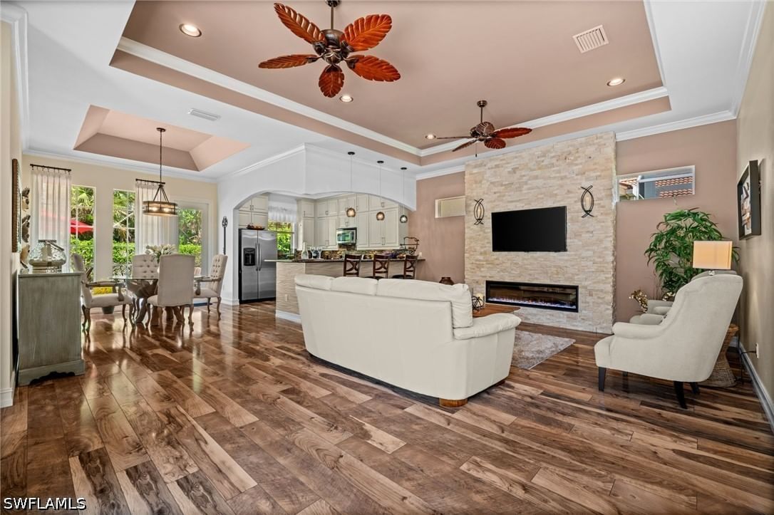 4830 Europa Drive, Naples, FL 34105 photo 5
