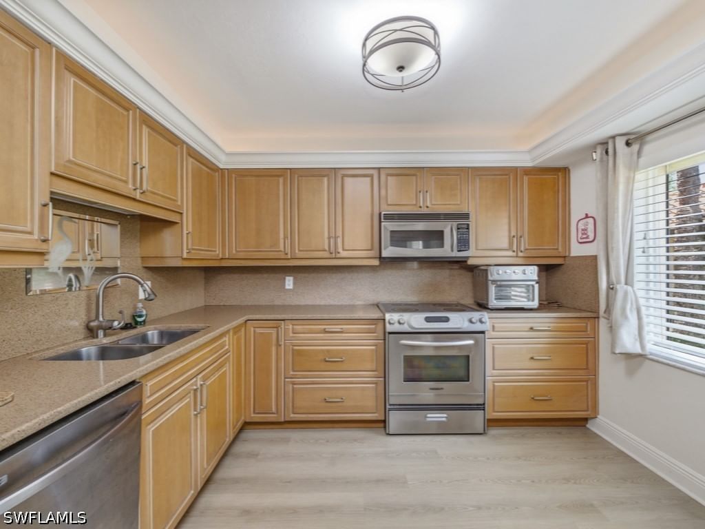 3207 Horse Carriage Way #3, Naples, FL 34105 photo 5