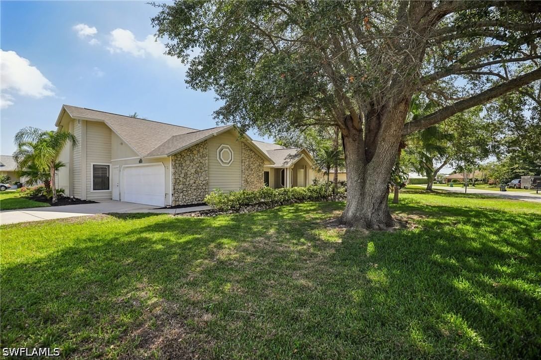 1937 Princess Court, Naples, FL 34110 photo 3