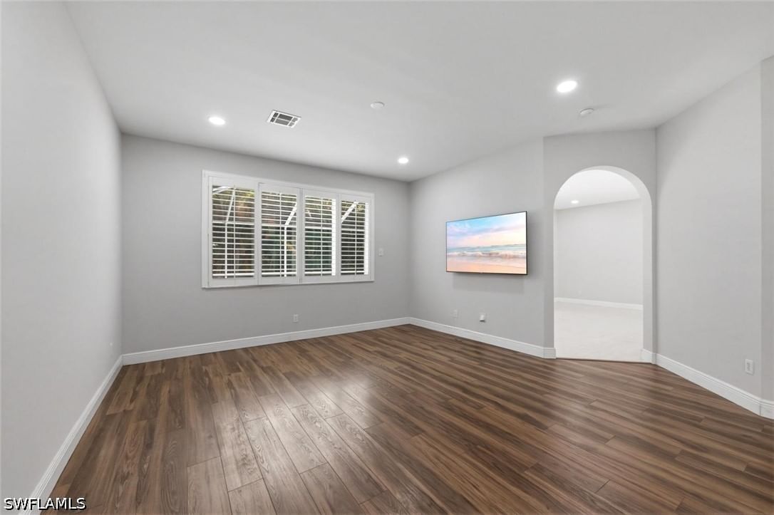 11528 Woodmount Lane, Estero, FL 33928 photo 5