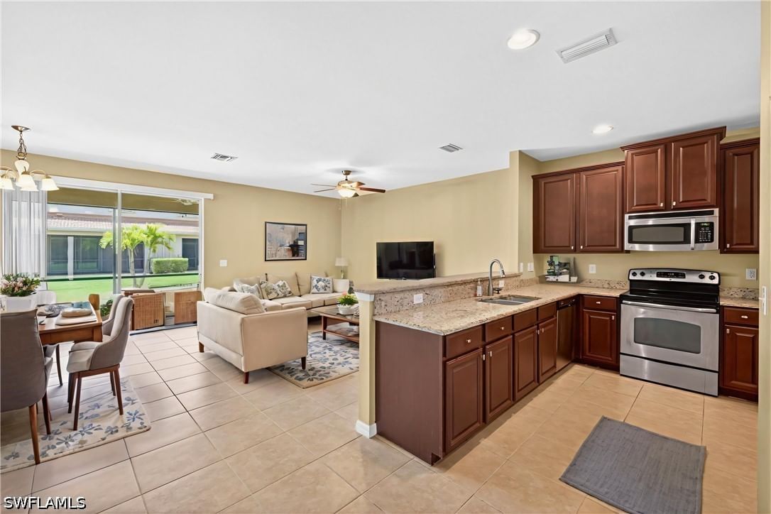 3806 Clearbrook Lane, Fort Myers, FL 33966 photo 2