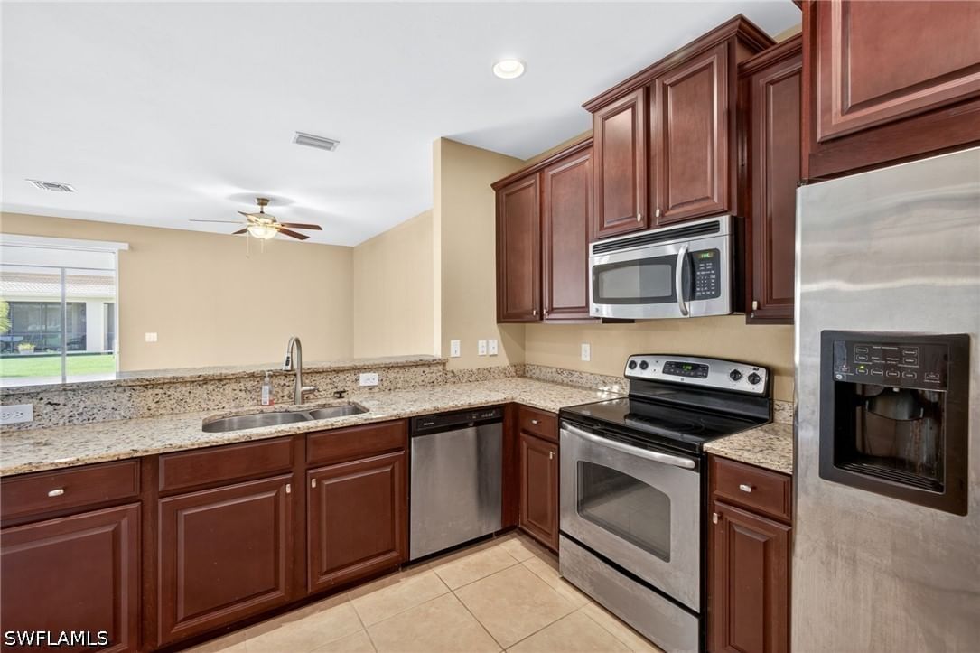 3806 Clearbrook Lane, Fort Myers, FL 33966 photo 5