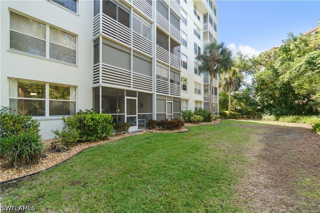290 Naples Cove Drive #2103, Naples, FL 34110 photo 5