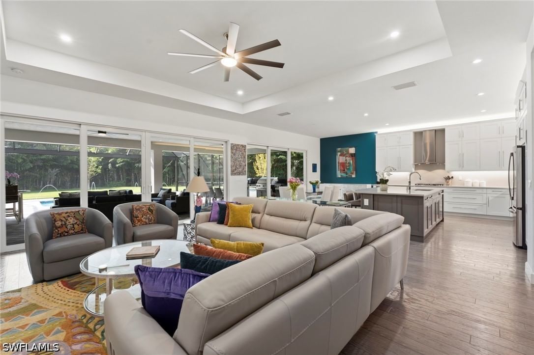 12083 Azalea Way, Naples, FL 34120 photo 5