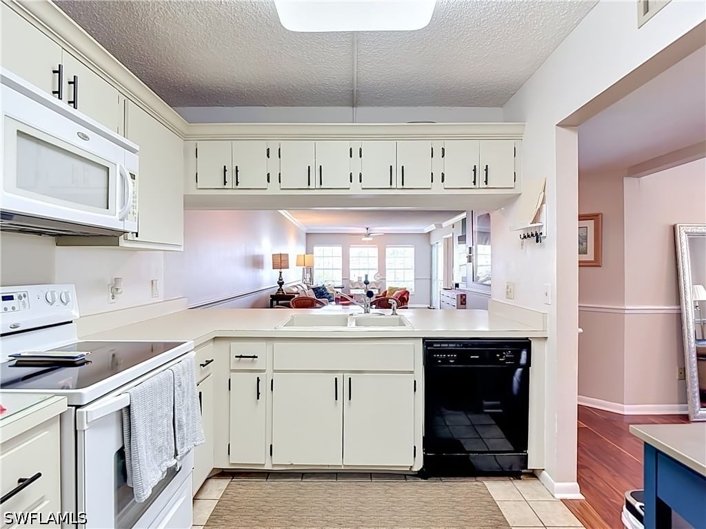 1708 Kings Lake Boulevard #5-106, Naples, FL 34112 photo 5