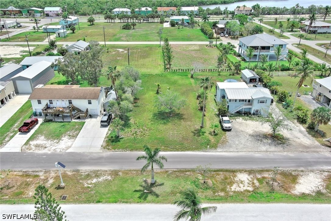 506 Copeland Avenue N, Everglades City, FL 34139 photo 5