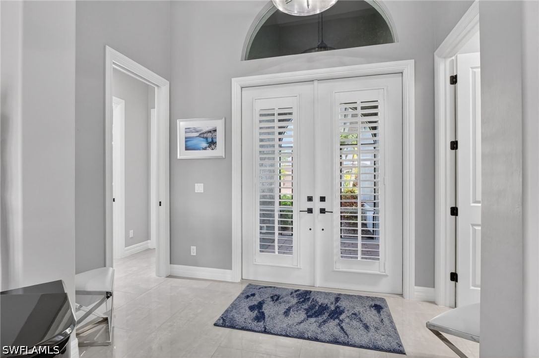 6040 Dogleg Drive, Naples, FL 34113 photo 3