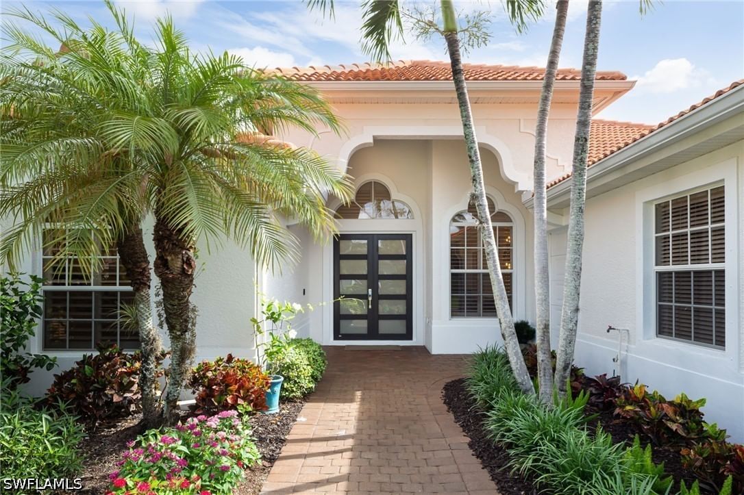 3105 Terramar Drive, Naples, FL 34119 photo 2