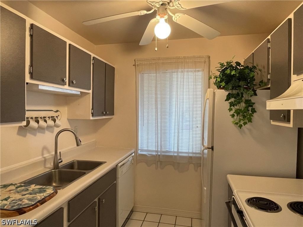 6184 Michelle Way #213, Fort Myers, FL 33919 photo 5
