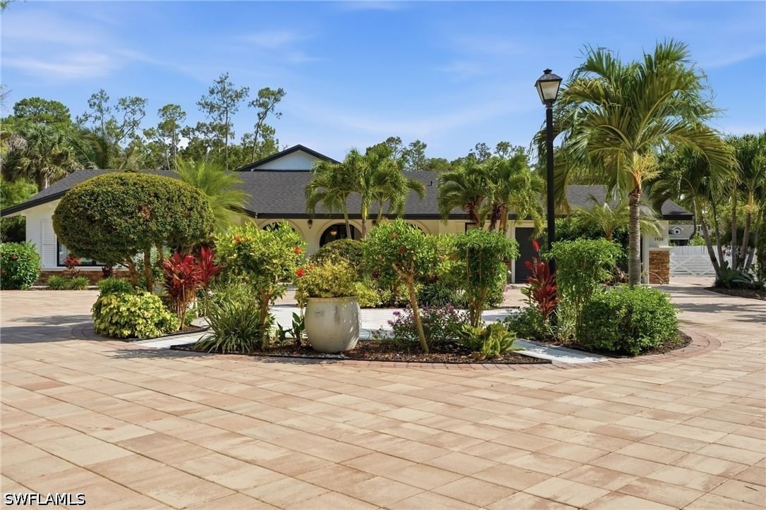 5930 Sea Grass Lane, Naples, FL 34116 photo 5