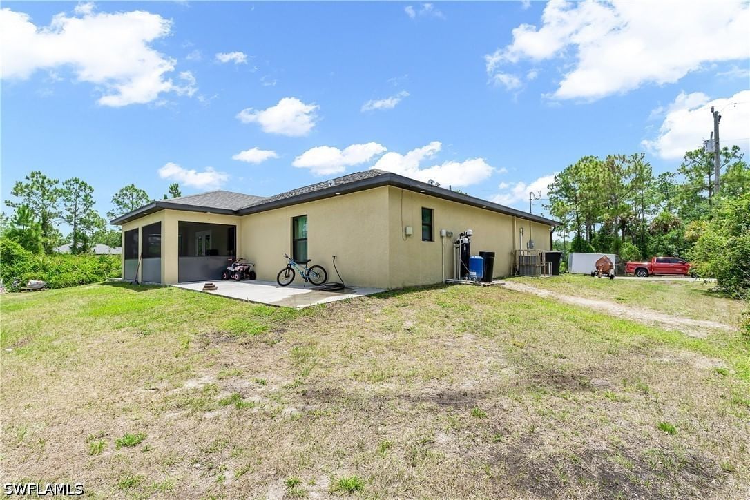 605 E 11th Street, Lehigh Acres, FL 33972 photo 5